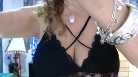 karima_sarabe online show from 12.04.24