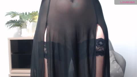 You can call me K  online show from 01.23.25