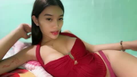Snapshot of karina_goddess chatting on 06.21.26 karina online show from 06.21.26
