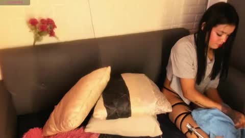 Kari online show from 10.18.25