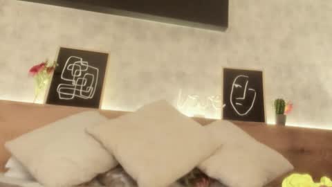 Kari online show from 02.22.26