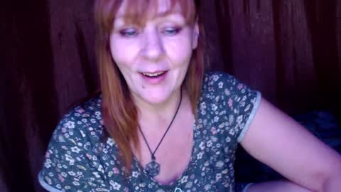Snapshot of karina_ren chatting on 12.21.24 Karina online show from 12.21.24