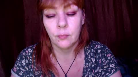 Snapshot of karina_ren chatting on 12.26.24 Karina online show from 12.26.24