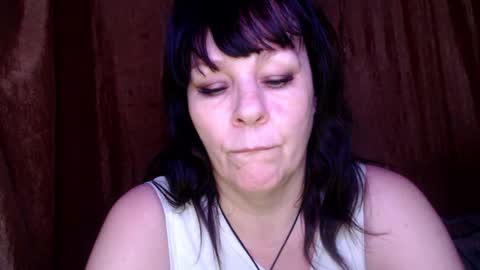 Snapshot of karina_ren chatting on 01.07.25 Karina online show from 01.07.25