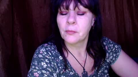 Snapshot of karina_ren chatting on 02.08.25 Karina online show from 02.08.25