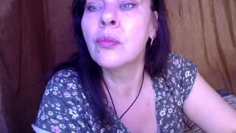 Snapshot of karina_ren chatting on 02.15.25 Karina online show from 02.15.25