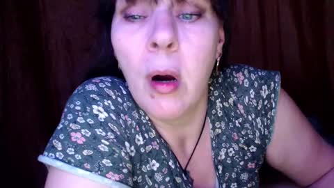Snapshot of karina_ren chatting on 02.19.25 Karina online show from 02.19.25