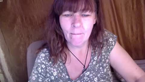 Snapshot of karina_ren chatting on 10.15.25 Karina online show from 10.15.25