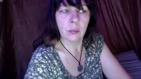 Snapshot of karina_ren chatting on 10.21.25 Karina online show from 10.21.25