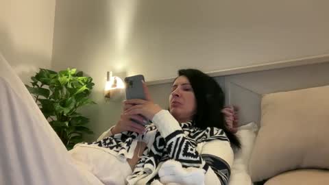 Karina online show from 12.20.24