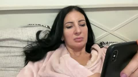 Karina online show from 01.01.25