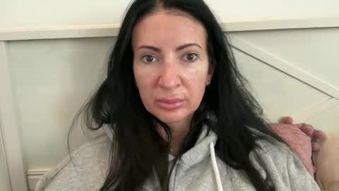 Snapshot of karinablair chatting on 04.17.26 Karina online show from 04.17.26