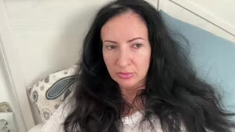 Snapshot of karinablair chatting on 06.13.26 Karina online show from 06.13.26