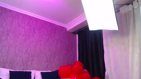 Snapshot of karinaflowers_ chatting on 02.18.26 Im Karina online show from 02.18.26