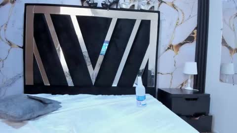 KarinaSimonz online show from 02.19.26