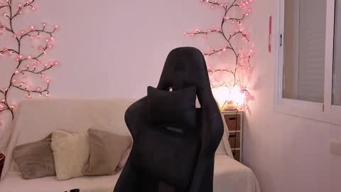 Karina online show from 04.28.26