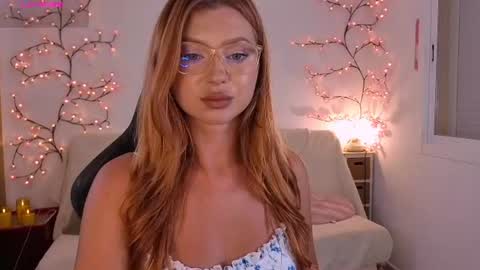 Snapshot of karinchik_ chatting on 07.09.26 Karina online show from 07.09.26