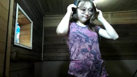 Elisa online show from 12.02.25