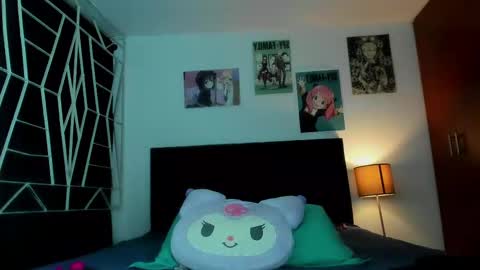 KARINNA  RAVEN online show from 09.09.25