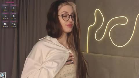 Snapshot of karissahintze chatting on 02.14.26 Grace online show from 02.14.26