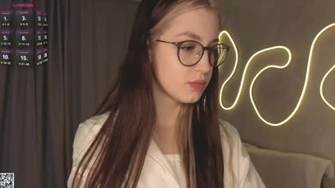 Snapshot of karissahintze chatting on 02.15.26 Grace online show from 02.15.26