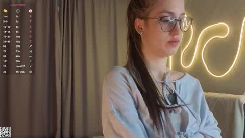 Snapshot of karissahintze chatting on 02.25.26 Grace online show from 02.25.26