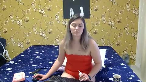 Snapshot of karla318103 chatting on 02.14.25 Karla online show from 02.14.25