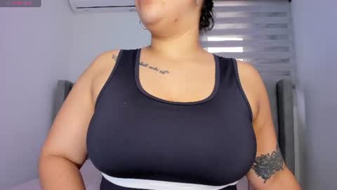 Snapshot of karla_wonderful chatting on 06.26.26 karolina online show from 06.26.26