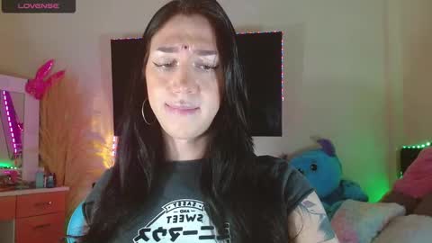 Snapshot of karla_zambrano chatting on 12.06.24 karla online show from 12.06.24