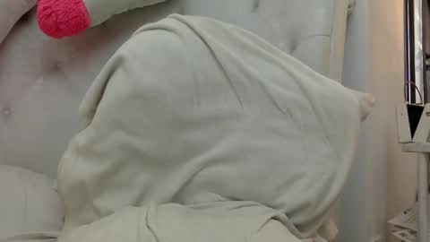 KARLA A online show from 02.26.25