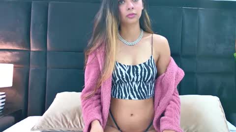 Karla Ortiz  online show from 02.02.26