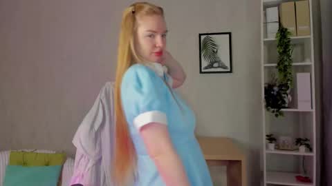 karlenegriess online show from 01.17.26