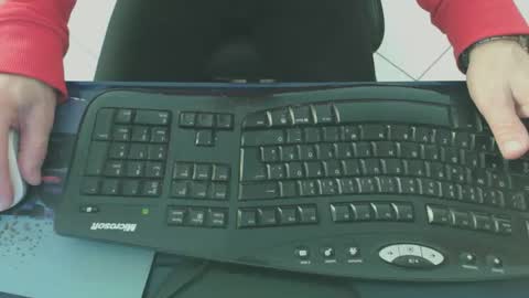 karll122 online show from 02.26.26