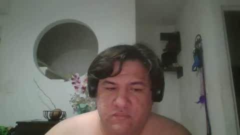 Snapshot of karlmagnus19 chatting on 05.24.26 karlmagnus19 online show from 05.24.26