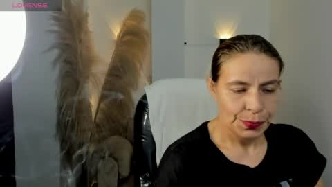 KARLYE online show from 04.15.26