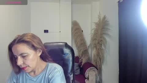 Snapshot of karlye_hot chatting on 05.25.26 KARLYE online show from 05.25.26