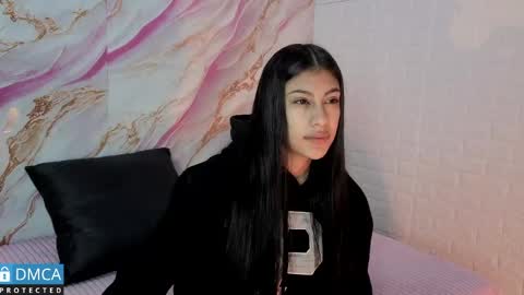 Snapshot of karol_gonzalez_ chatting on 06.02.26 Karol online show from 06.02.26