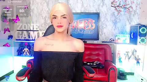 karol Vanessa   online show from 04.29.26