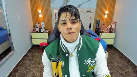 Karol and Luna online show from 10.15.25