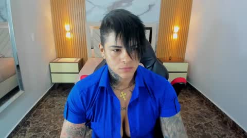 Snapshot of karolandluna chatting on 07.04.26 Karol and Luna online show from 07.04.26