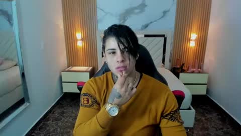 Snapshot of karolandluna chatting on 07.10.26 Karol and Luna online show from 07.10.26