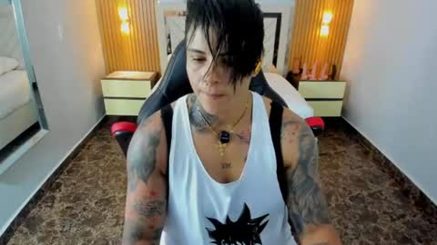 Snapshot of karolandluna chatting on 07.13.26 Karol and Luna online show from 07.13.26