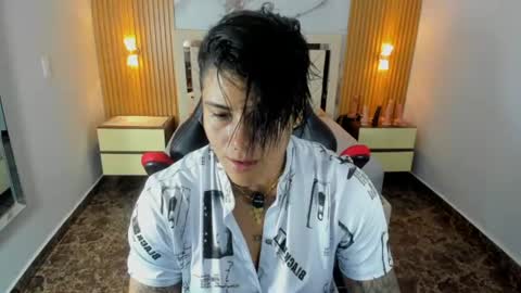 Snapshot of karolandluna chatting on 07.16.26 Karol and Luna online show from 07.16.26