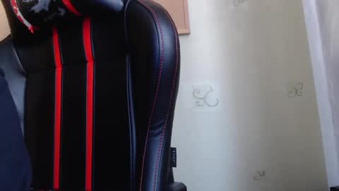 Karol  online show from 02.19.25