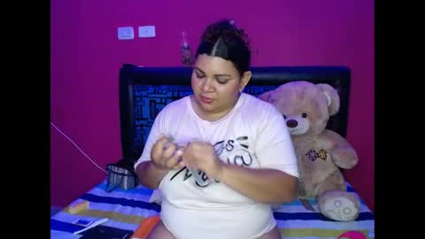 Snapshot of karolhot916 chatting on 02.17.26 karol online show from 02.17.26