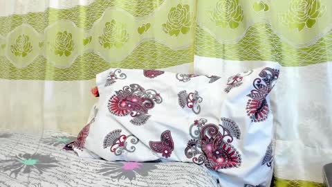 Karolinstagram.karoli sanz online show from 12.11.24