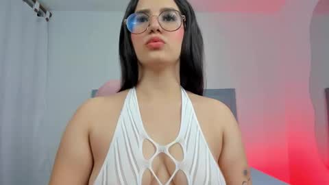 karolina_evans online show from 02.19.25