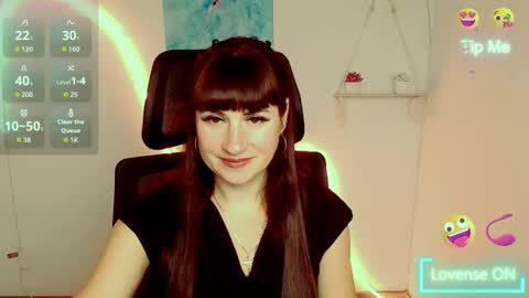 Caroline online show from 11.05.25