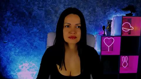 Karolina online show from 03.04.26