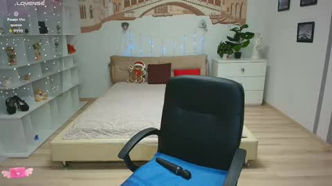 Karolina online show from 02.12.26